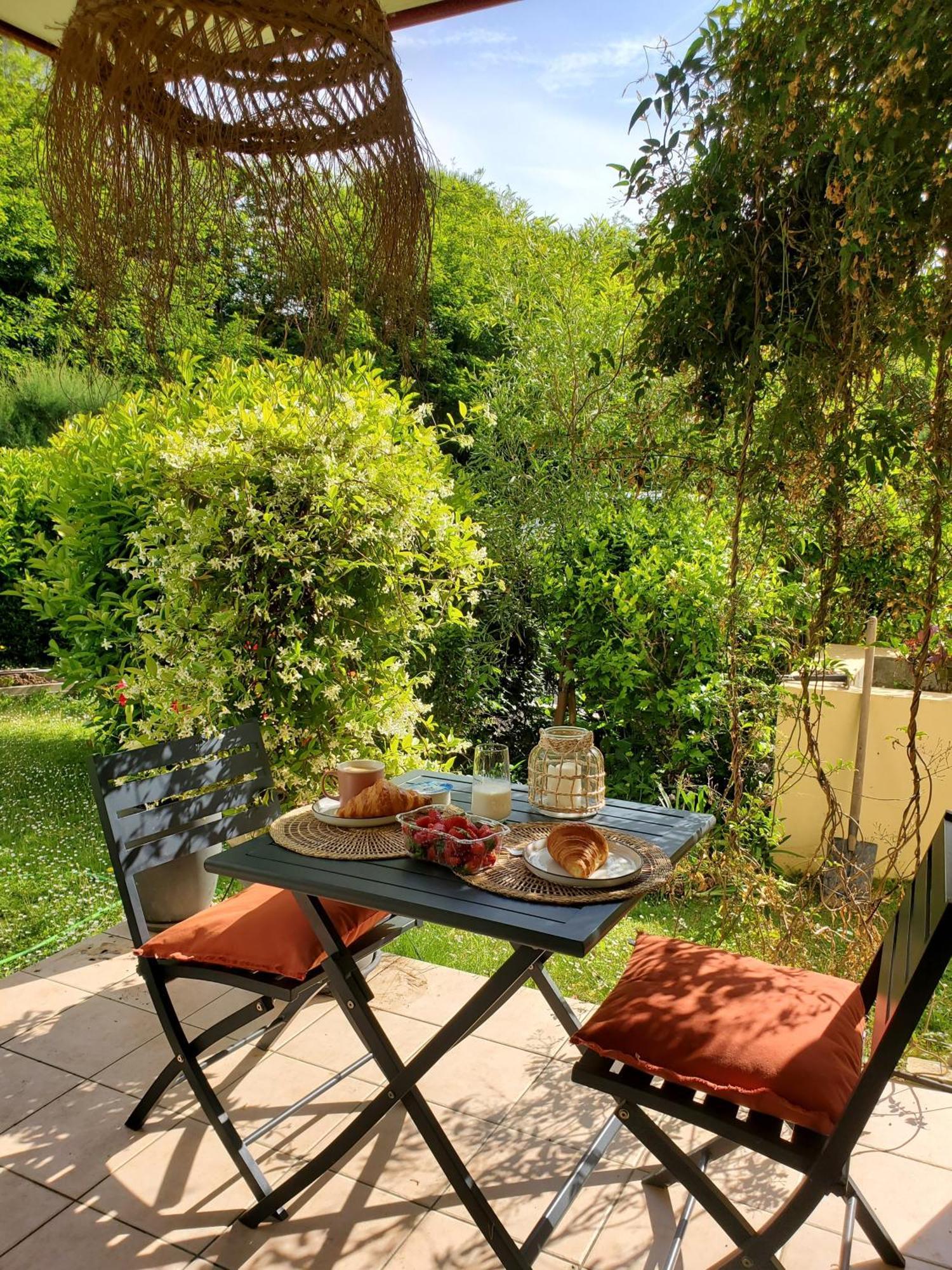 Appartement Calme Avec Jardin Bidart Biarritz Exterior foto